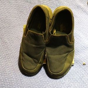 Men's 10 and 1/2 black Skechers slip on walking shoe ultra comfort